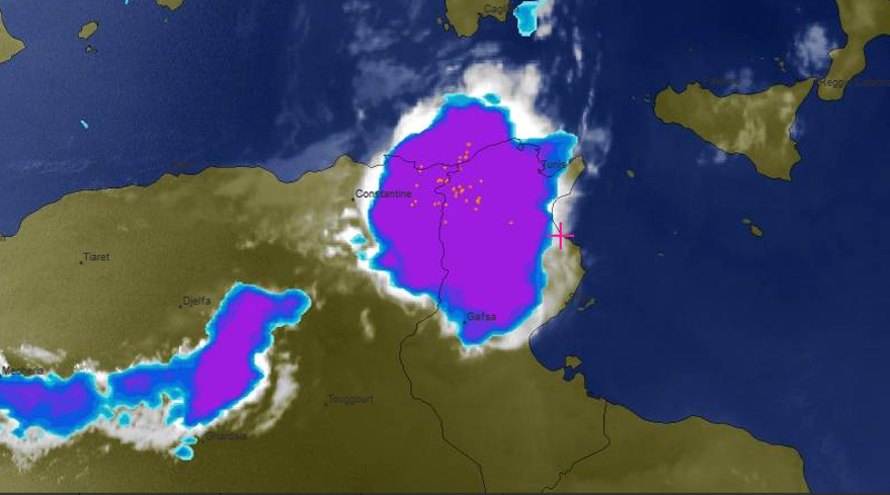 Bewölkungssituation am 22.08.2019 um 20.30 Uhr Ortszeit, Screenshot meteoblue.com